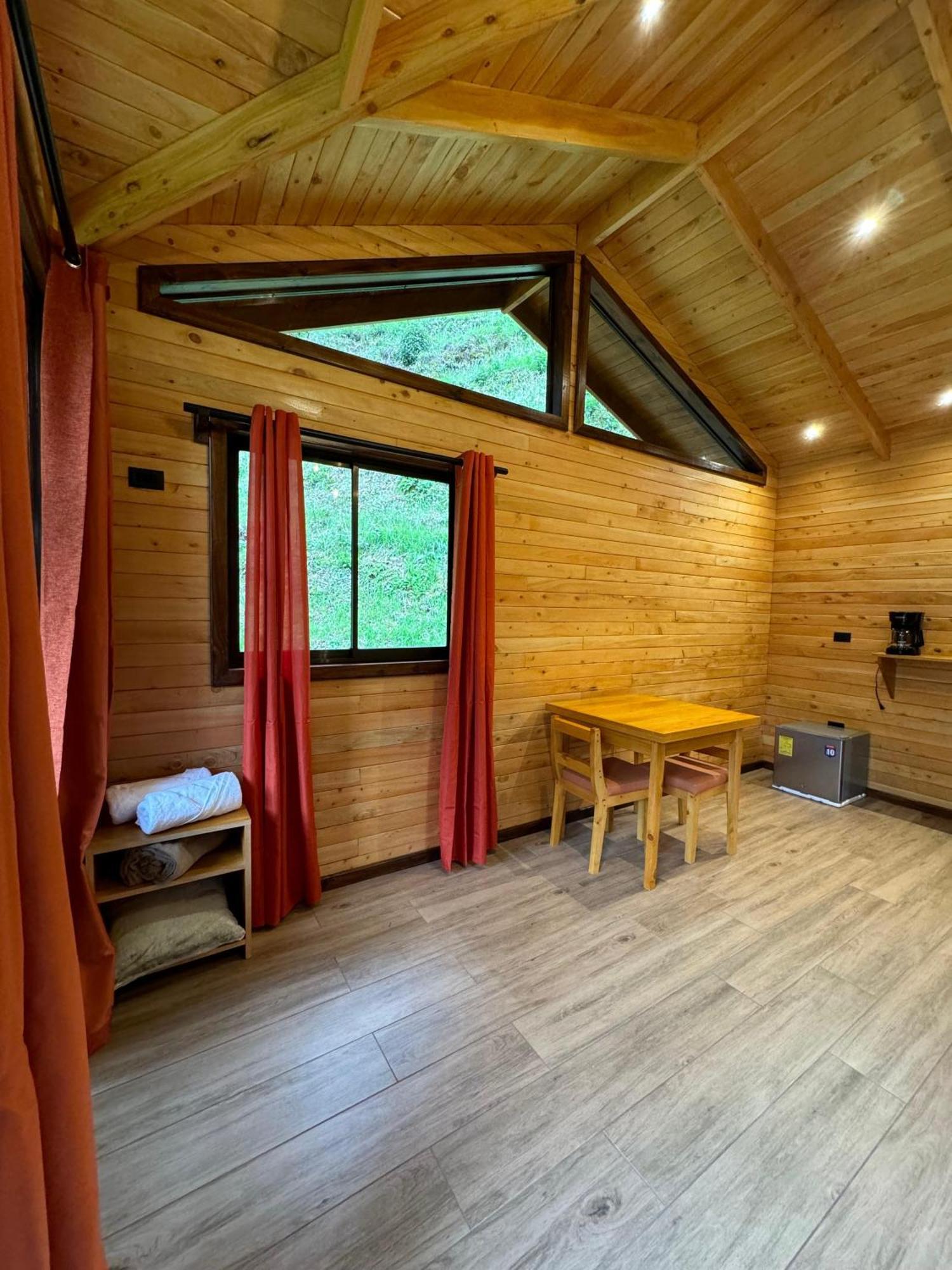 Entre Arboles Lodge San Gerardo de Dota Bagian luar foto